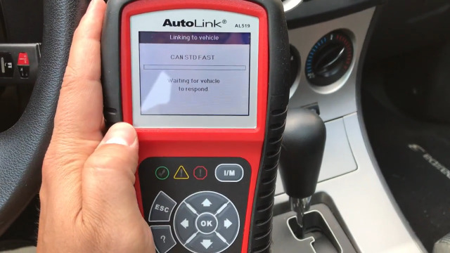 Autel AutoLink AL519 Enhanced Universal OBD2 Scanner Car